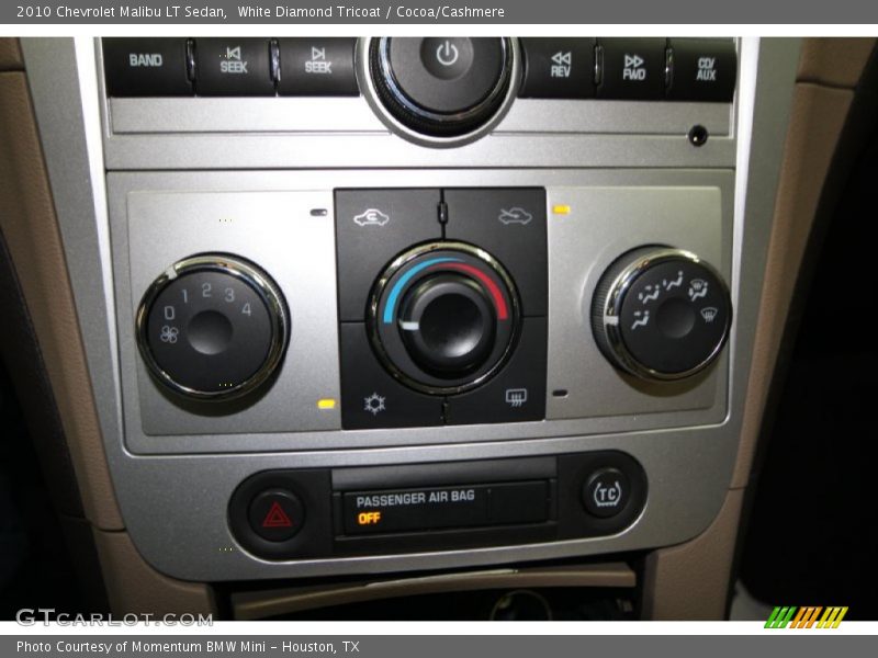 White Diamond Tricoat / Cocoa/Cashmere 2010 Chevrolet Malibu LT Sedan