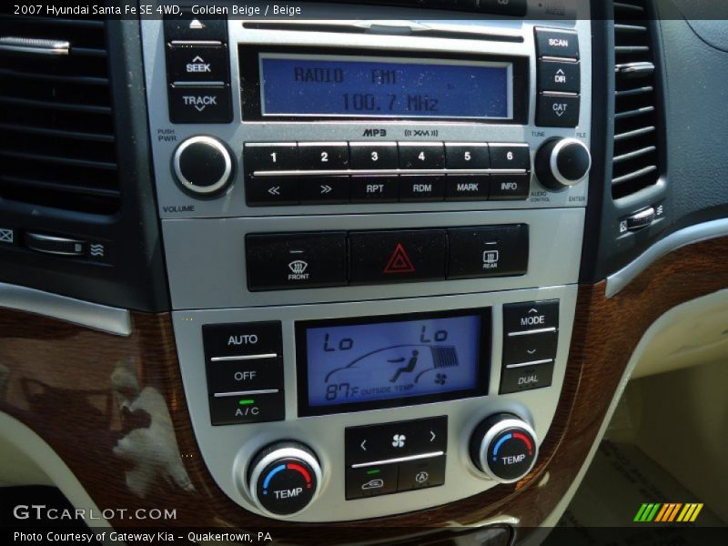 Golden Beige / Beige 2007 Hyundai Santa Fe SE 4WD