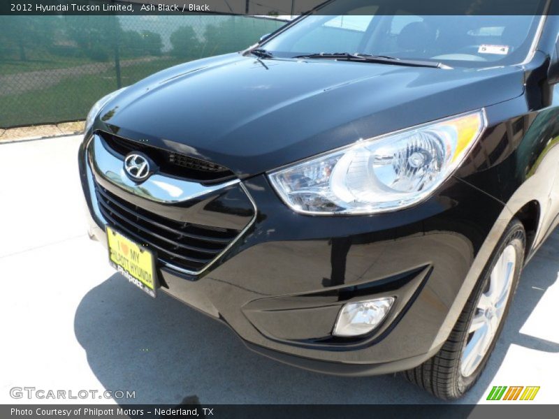 Ash Black / Black 2012 Hyundai Tucson Limited