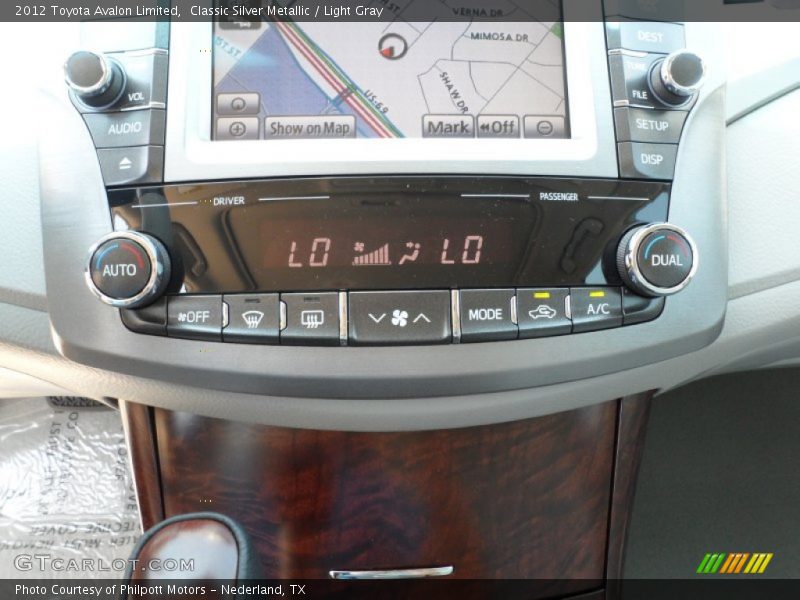 Classic Silver Metallic / Light Gray 2012 Toyota Avalon Limited