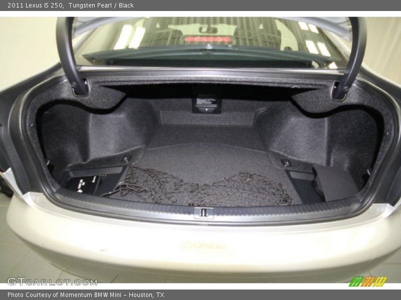  2011 IS 250 Trunk