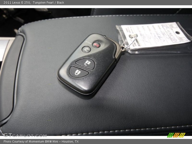 Keys of 2011 IS 250