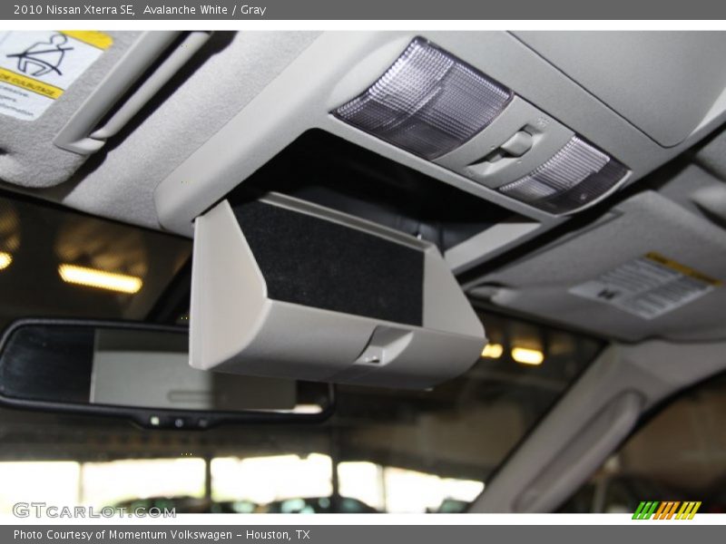 Avalanche White / Gray 2010 Nissan Xterra SE