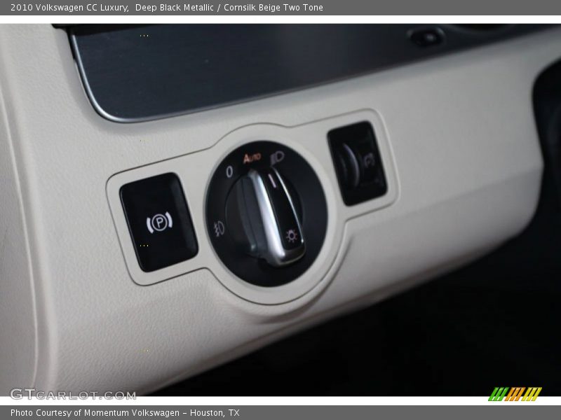 Deep Black Metallic / Cornsilk Beige Two Tone 2010 Volkswagen CC Luxury