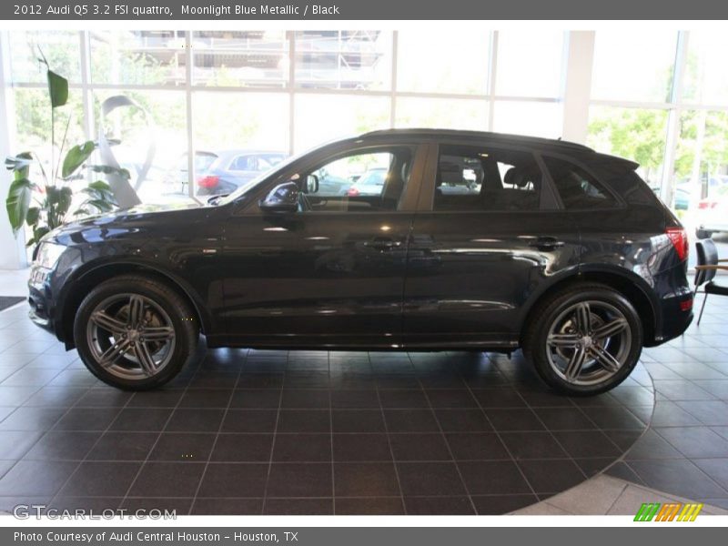 Moonlight Blue Metallic / Black 2012 Audi Q5 3.2 FSI quattro
