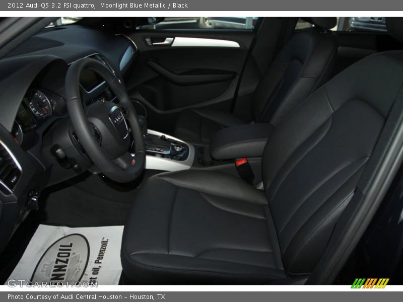 Moonlight Blue Metallic / Black 2012 Audi Q5 3.2 FSI quattro