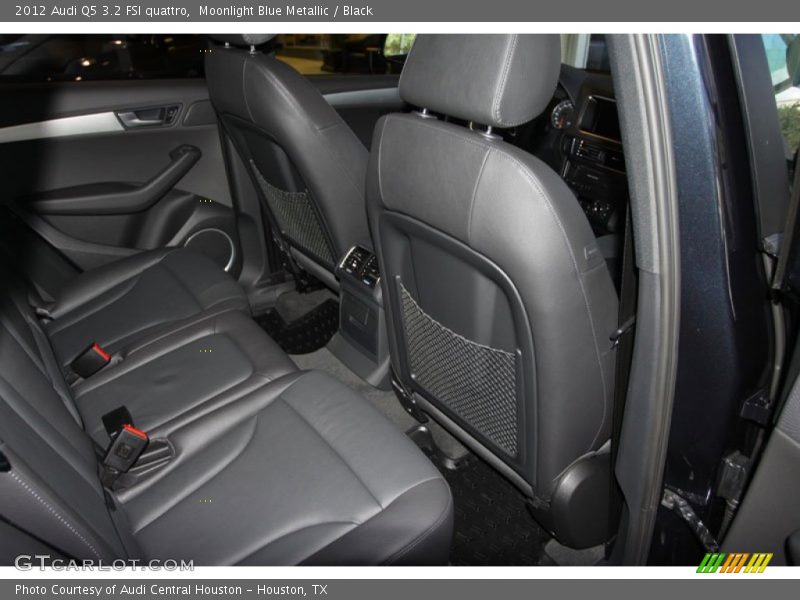Moonlight Blue Metallic / Black 2012 Audi Q5 3.2 FSI quattro