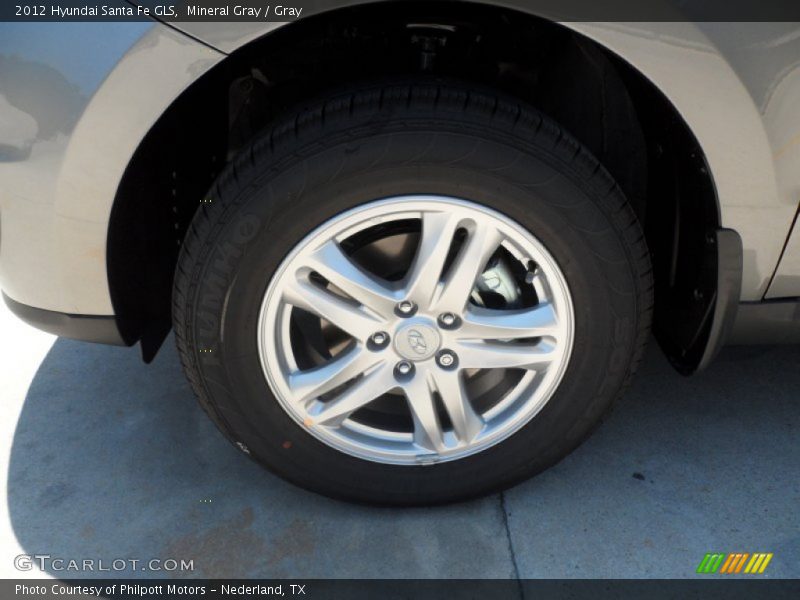 Mineral Gray / Gray 2012 Hyundai Santa Fe GLS