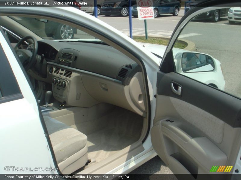 Arctic White / Beige 2007 Hyundai Sonata GLS