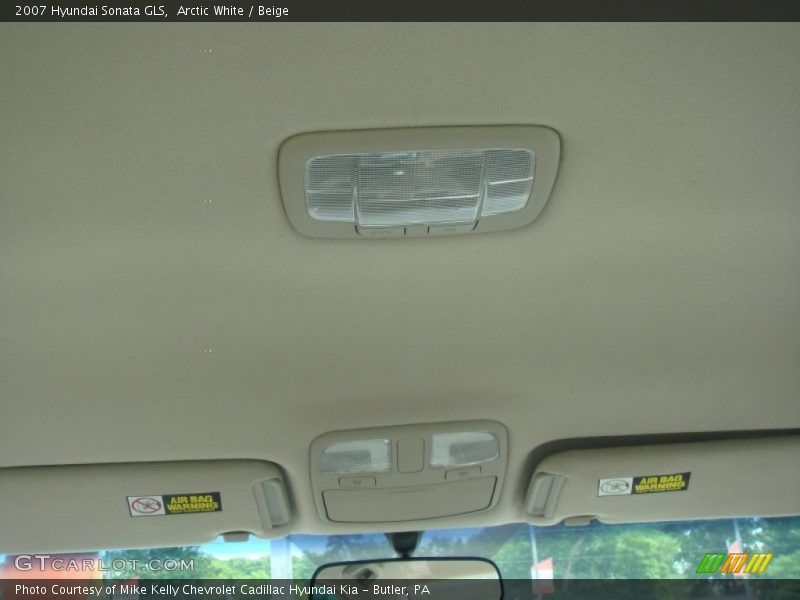 Arctic White / Beige 2007 Hyundai Sonata GLS
