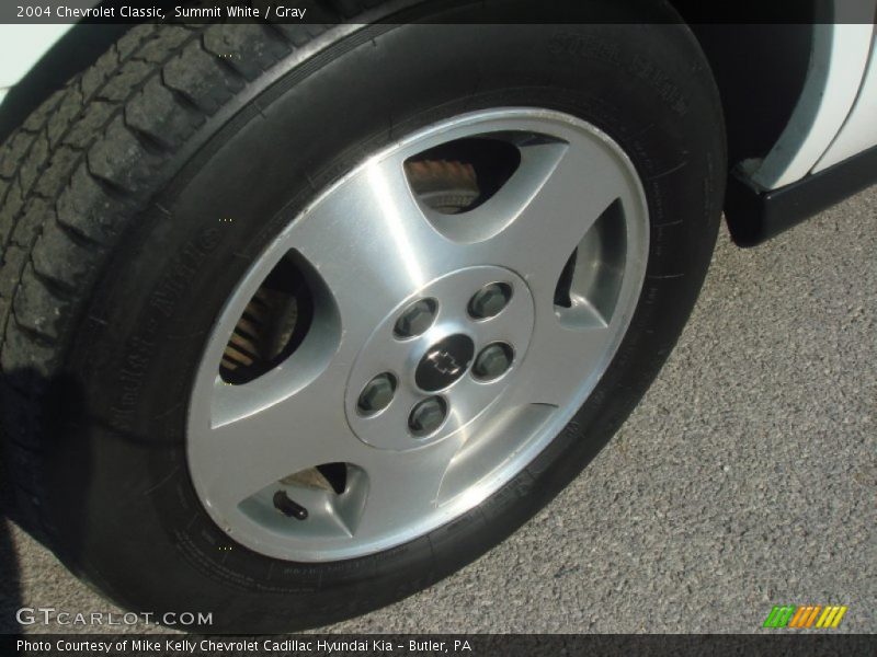 Summit White / Gray 2004 Chevrolet Classic