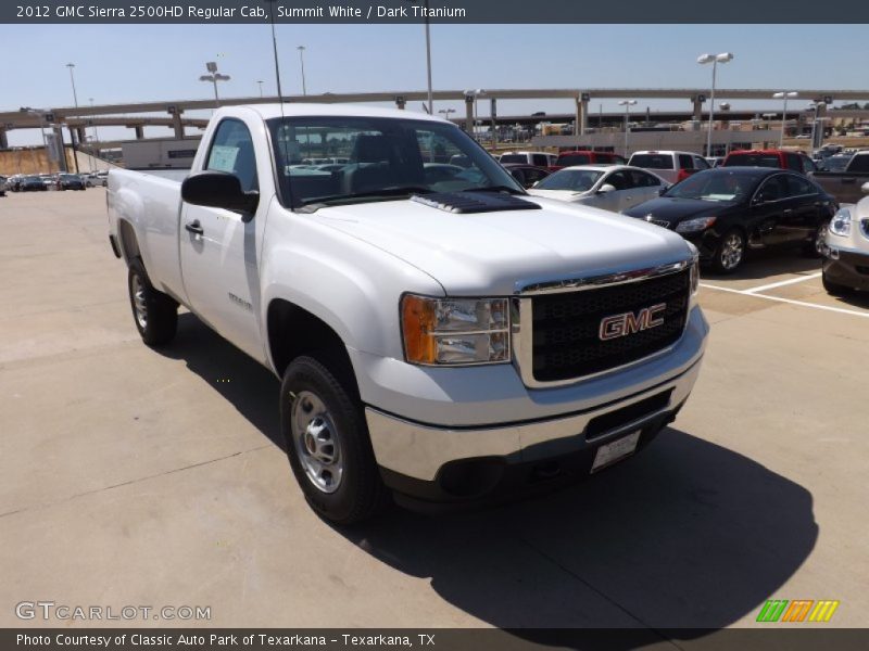 Front 3/4 View of 2012 Sierra 2500HD Regular Cab