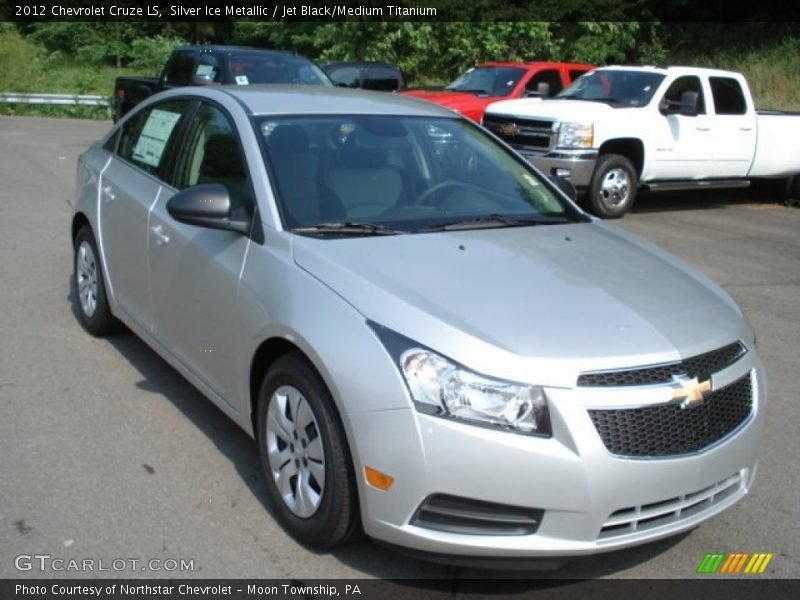 Silver Ice Metallic / Jet Black/Medium Titanium 2012 Chevrolet Cruze LS