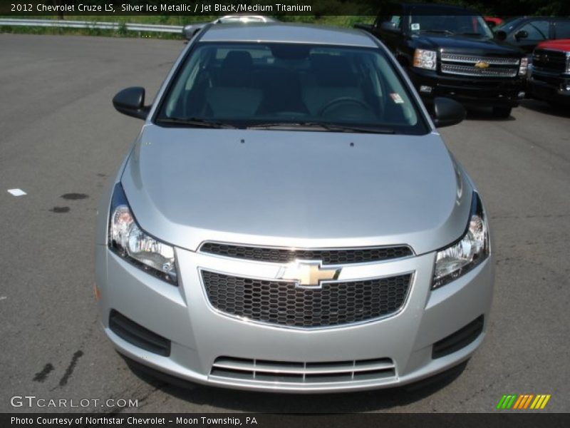 Silver Ice Metallic / Jet Black/Medium Titanium 2012 Chevrolet Cruze LS