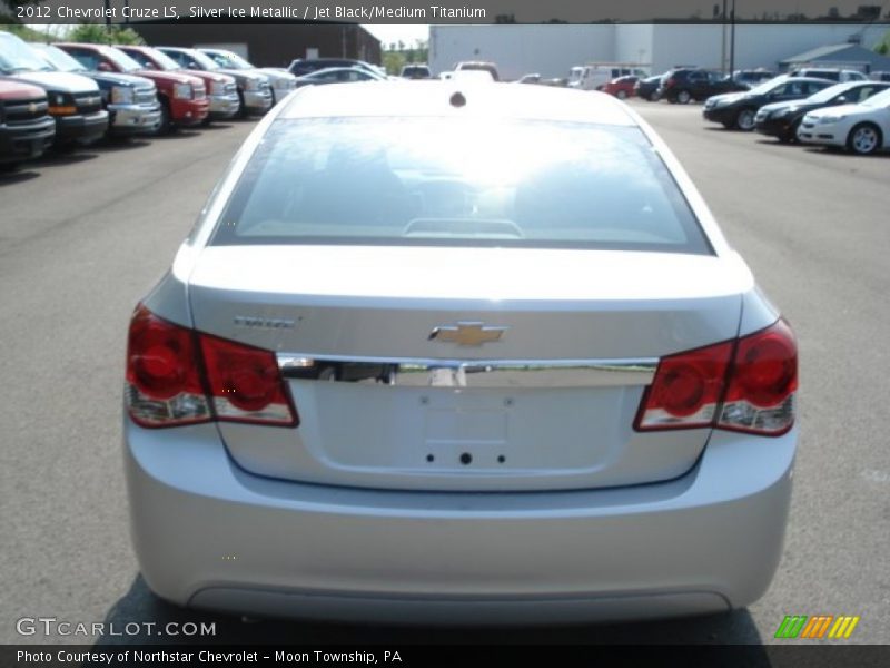 Silver Ice Metallic / Jet Black/Medium Titanium 2012 Chevrolet Cruze LS