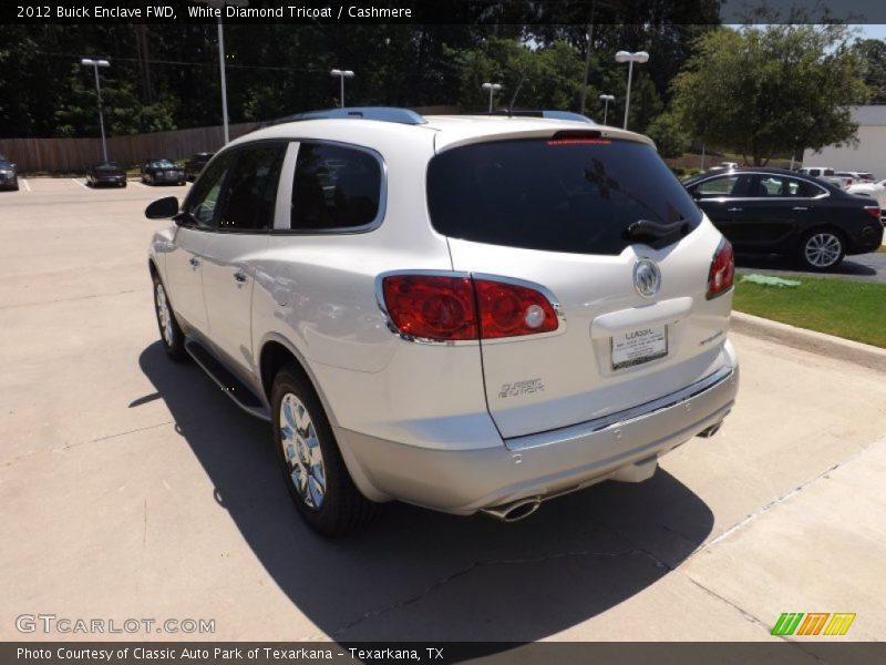 White Diamond Tricoat / Cashmere 2012 Buick Enclave FWD
