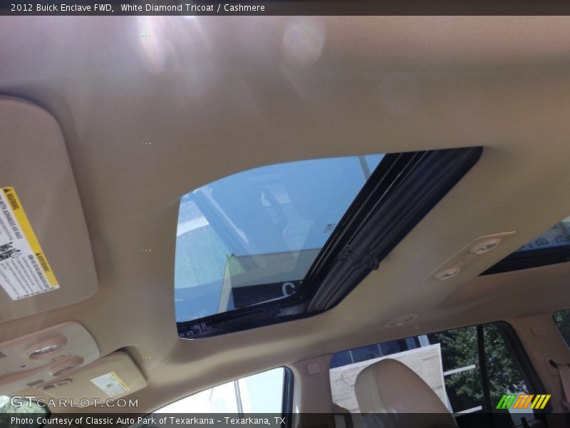 White Diamond Tricoat / Cashmere 2012 Buick Enclave FWD
