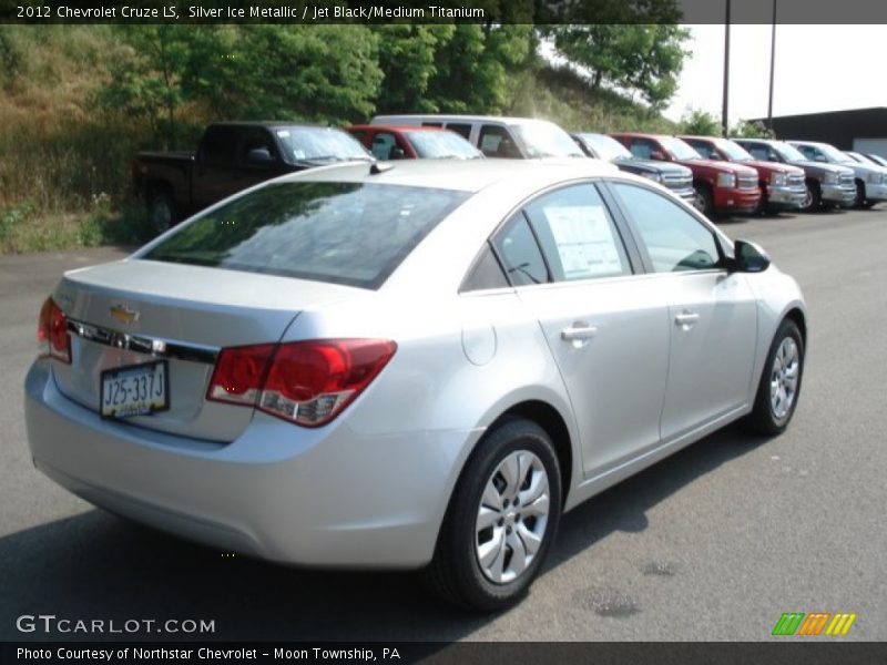 Silver Ice Metallic / Jet Black/Medium Titanium 2012 Chevrolet Cruze LS