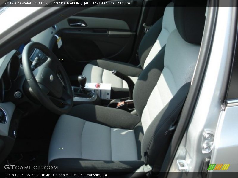 Silver Ice Metallic / Jet Black/Medium Titanium 2012 Chevrolet Cruze LS