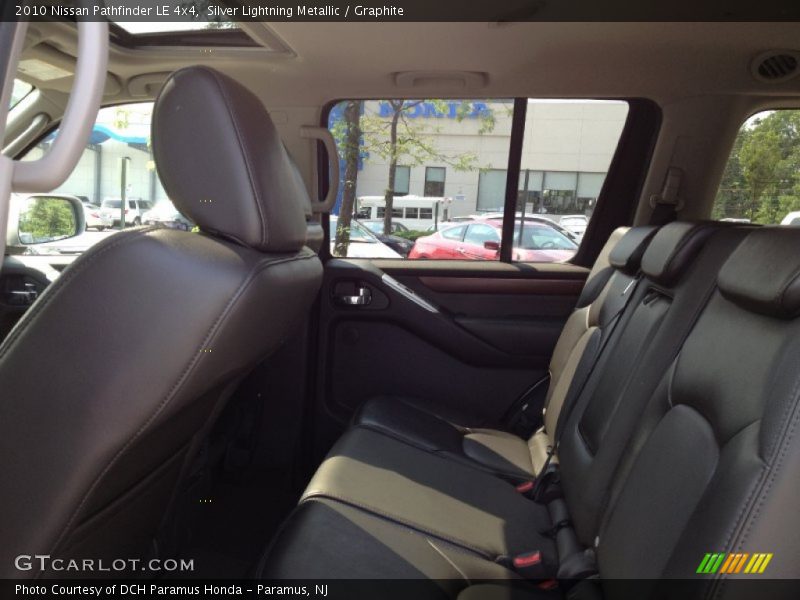 Silver Lightning Metallic / Graphite 2010 Nissan Pathfinder LE 4x4