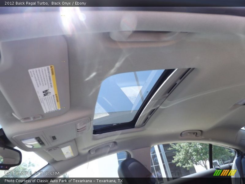 Black Onyx / Ebony 2012 Buick Regal Turbo