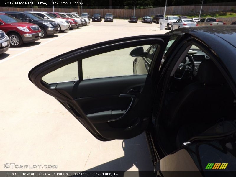 Black Onyx / Ebony 2012 Buick Regal Turbo