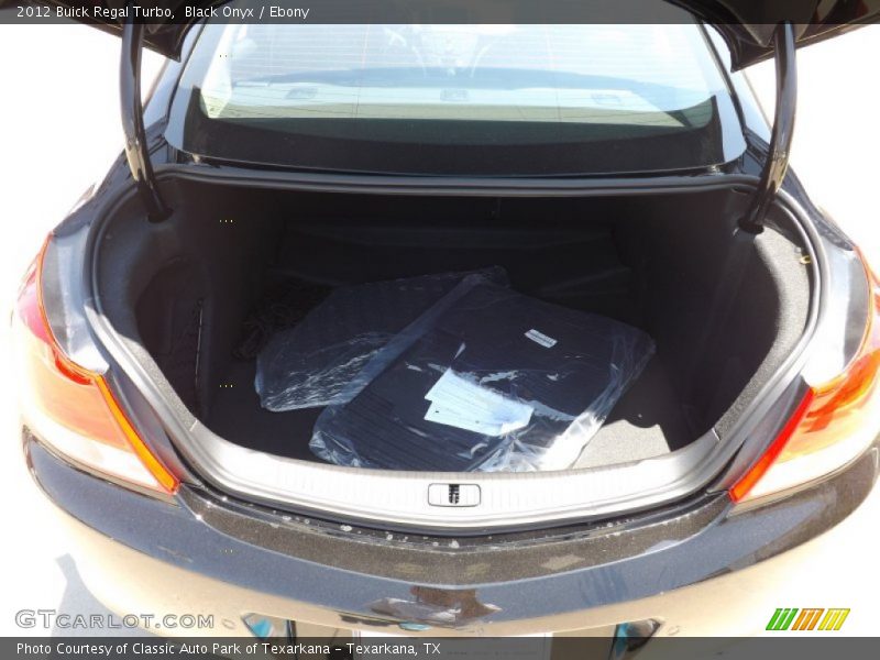 Black Onyx / Ebony 2012 Buick Regal Turbo
