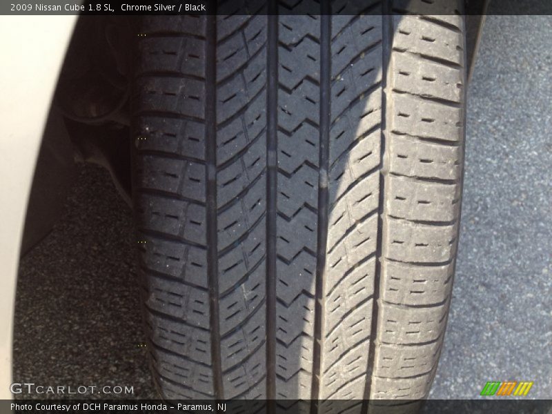 Chrome Silver / Black 2009 Nissan Cube 1.8 SL