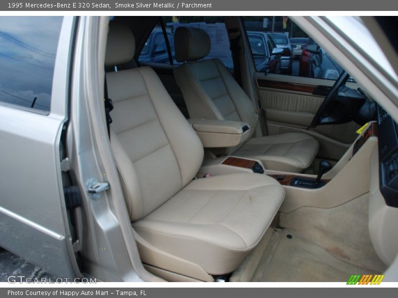Smoke Silver Metallic / Parchment 1995 Mercedes-Benz E 320 Sedan