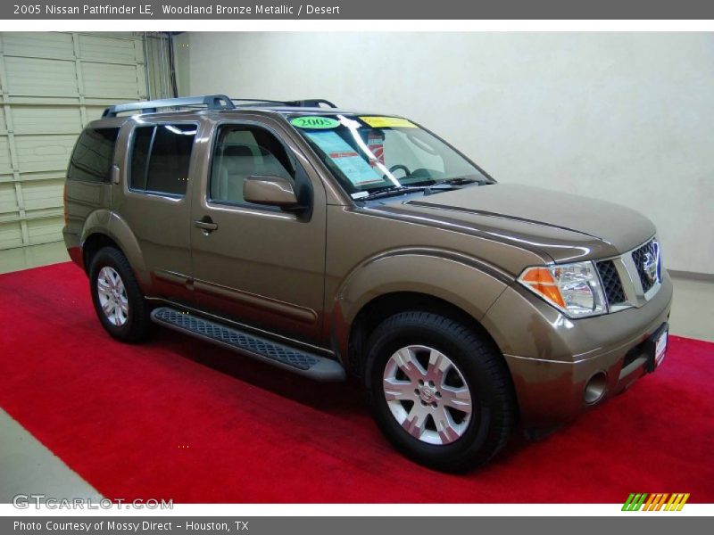 Woodland Bronze Metallic / Desert 2005 Nissan Pathfinder LE