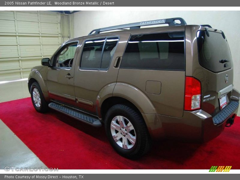 Woodland Bronze Metallic / Desert 2005 Nissan Pathfinder LE