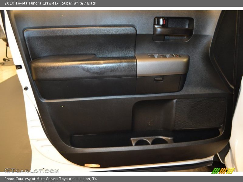 Super White / Black 2010 Toyota Tundra CrewMax