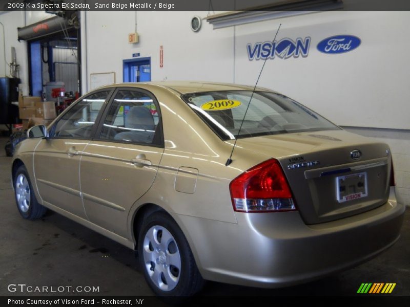 Sand Beige Metallic / Beige 2009 Kia Spectra EX Sedan