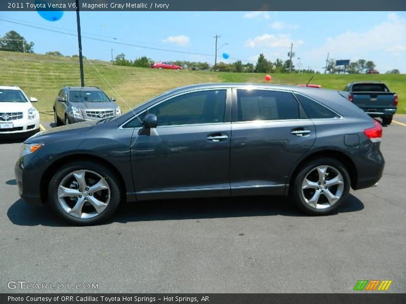 Magnetic Gray Metallic / Ivory 2011 Toyota Venza V6
