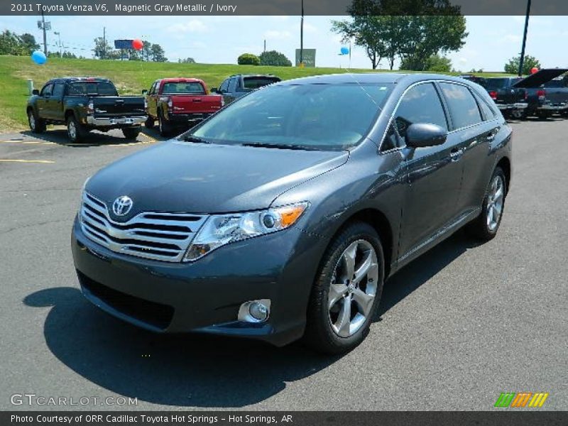 Magnetic Gray Metallic / Ivory 2011 Toyota Venza V6
