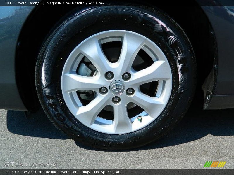 Magnetic Gray Metallic / Ash Gray 2010 Toyota Camry LE