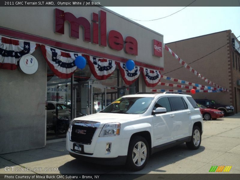 Olympic White / Jet Black 2011 GMC Terrain SLT AWD
