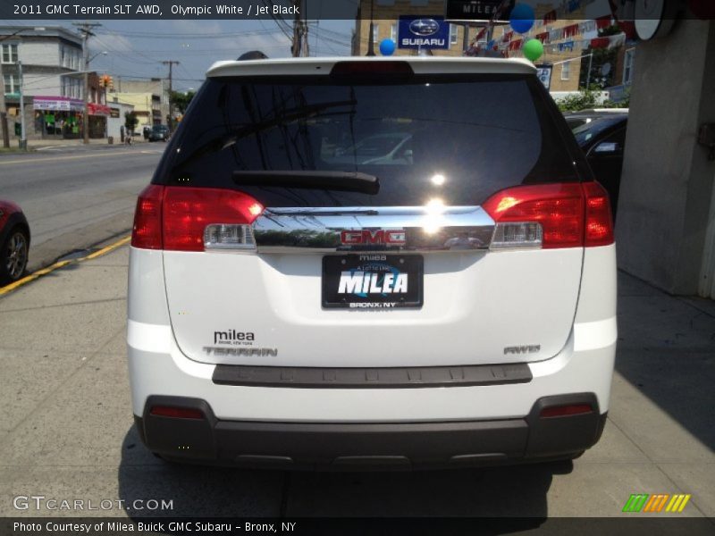 Olympic White / Jet Black 2011 GMC Terrain SLT AWD