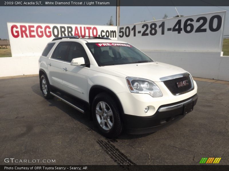 White Diamond Tricoat / Light Titanium 2009 GMC Acadia SLT