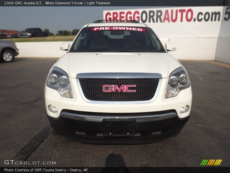 White Diamond Tricoat / Light Titanium 2009 GMC Acadia SLT