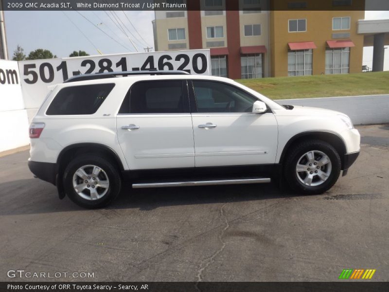 White Diamond Tricoat / Light Titanium 2009 GMC Acadia SLT