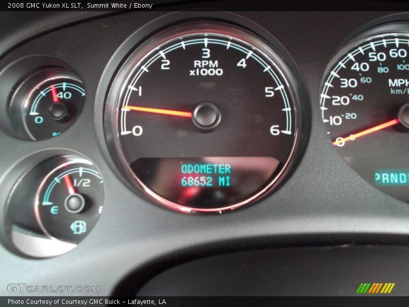 Summit White / Ebony 2008 GMC Yukon XL SLT