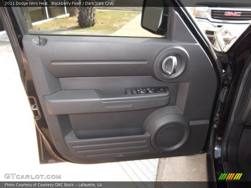 Blackberry Pearl / Dark Slate Gray 2011 Dodge Nitro Heat