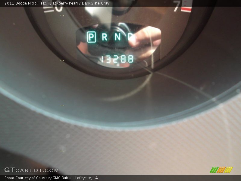 Blackberry Pearl / Dark Slate Gray 2011 Dodge Nitro Heat