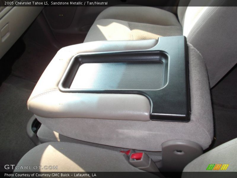 Sandstone Metallic / Tan/Neutral 2005 Chevrolet Tahoe LS