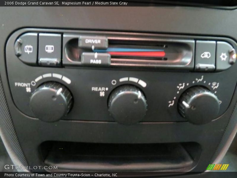 Magnesium Pearl / Medium Slate Gray 2006 Dodge Grand Caravan SE