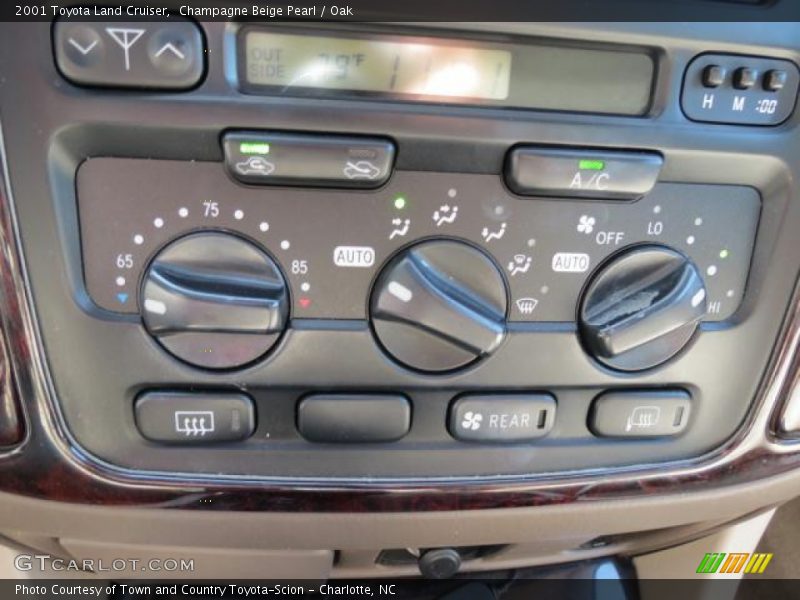 Champagne Beige Pearl / Oak 2001 Toyota Land Cruiser