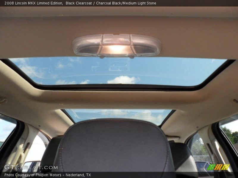 Sunroof of 2008 MKX Limited Edition