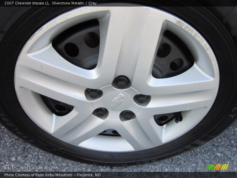 Silverstone Metallic / Gray 2007 Chevrolet Impala LS