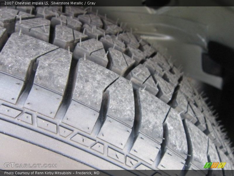 Silverstone Metallic / Gray 2007 Chevrolet Impala LS